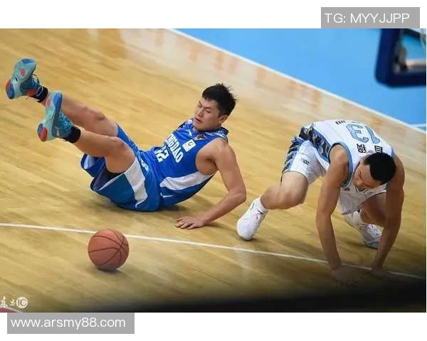 武汉篮球队在亚运会上的耐力表现值得赞赏与反思